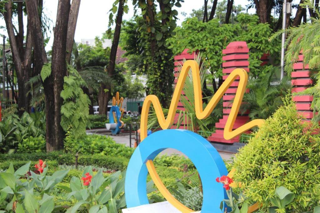 Hotel Sulawesi Gorontalo Surabaya Ngoại thất bức ảnh
